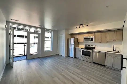 Timeless neutral kitchen island setup